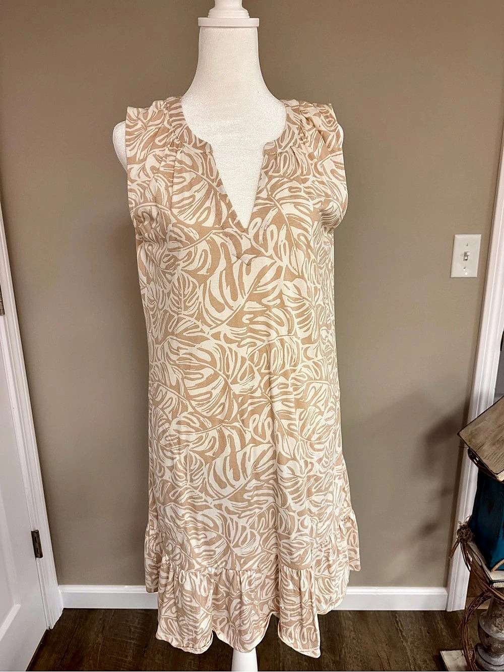 Lands End sleeveless dress